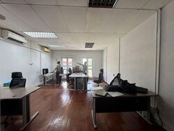 Geylang Road (D14), Office #551213371